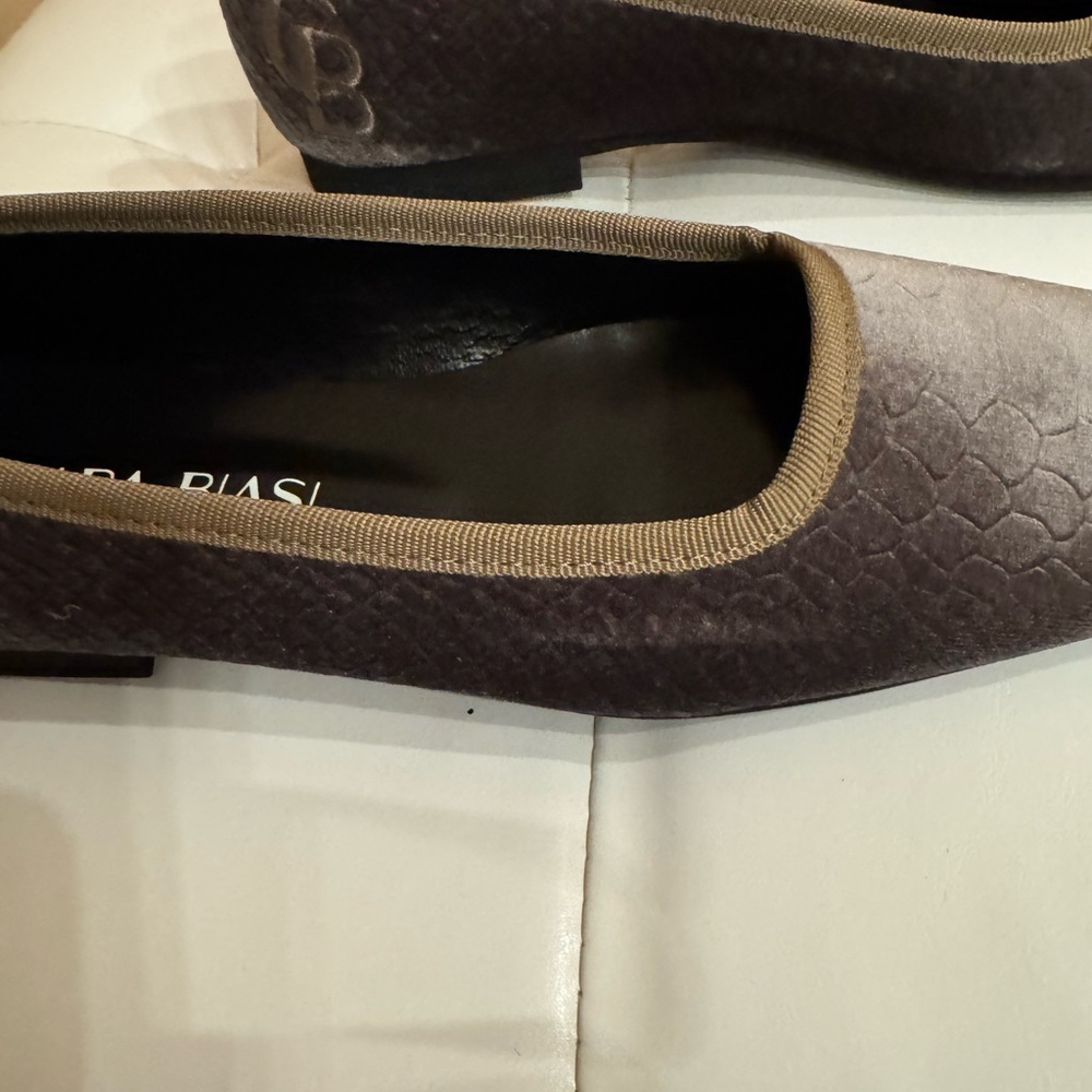 NWT. Chaira Biasi Women's Shoes in a box. Textile. True to size 6.5 or 6W - Picture 4 of 10